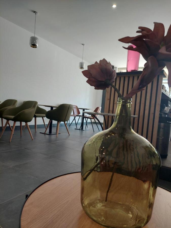 Hotel Amaya Ambares-et-Lagrave Kültér fotó